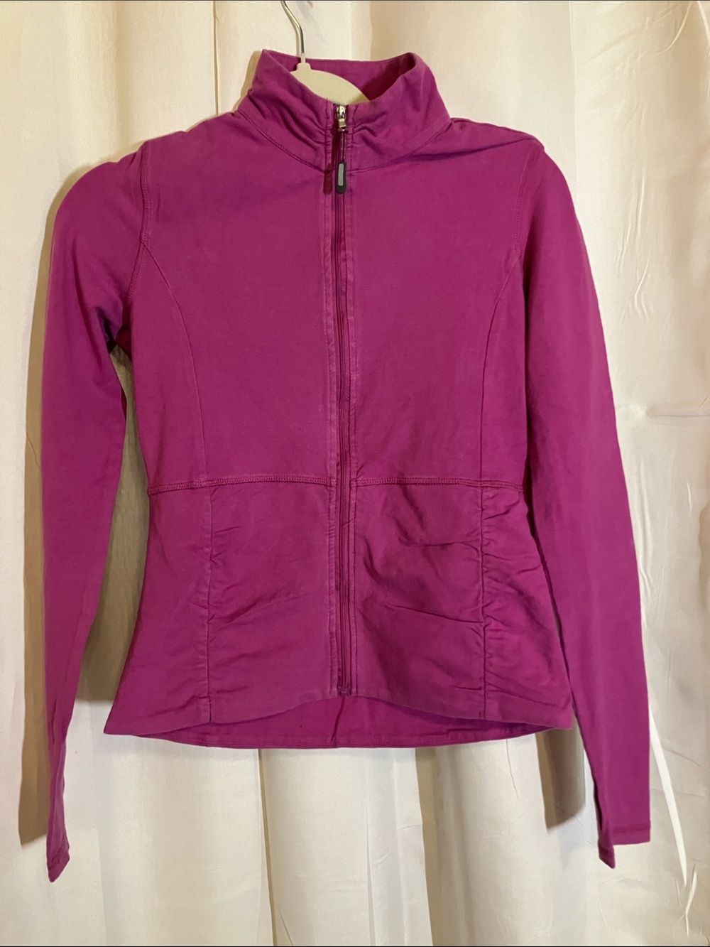 Women’s Magenta Full-Zip Ski Jacket by